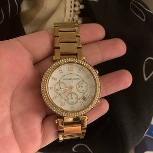 Rose gold Micheal Kors watch